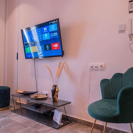Thesspacious Apartment 塞萨洛尼基 外观 照片