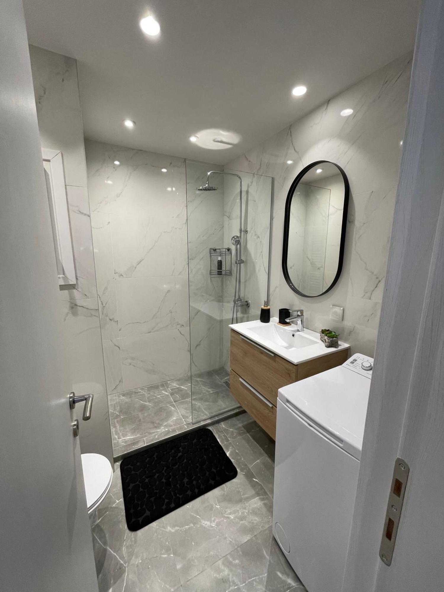 Thesspacious Apartment 塞萨洛尼基 外观 照片